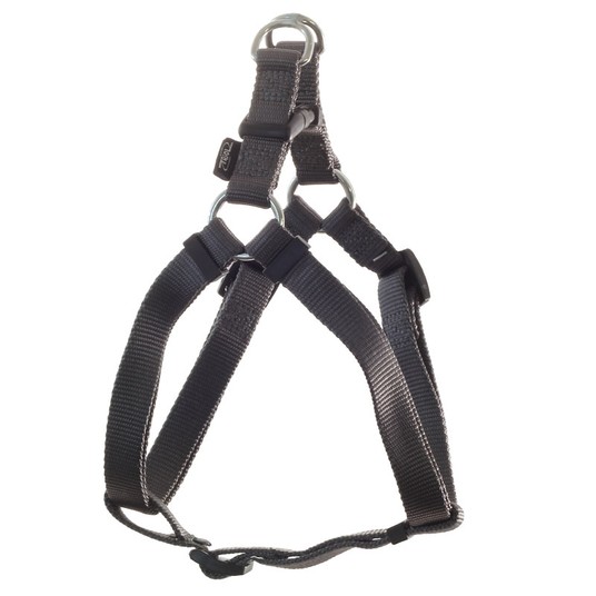 Шлейка Triol Стандарт нейлон черный для собак S 1,5*45-63 см